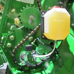 Rotopressa con impianto di lubrificazione Beka Italgrease (3)impianti sistemi di lubrificazione motore automatica centralizzata